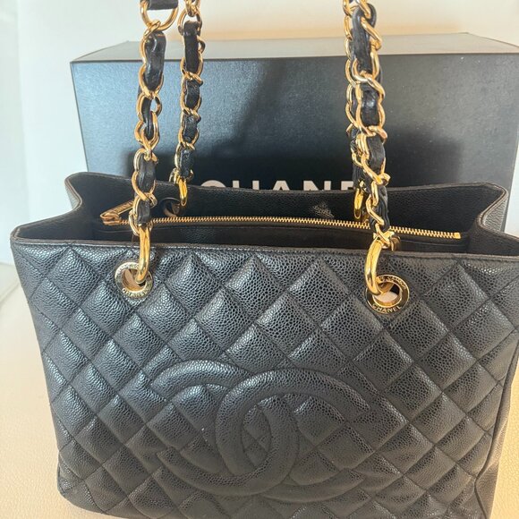 AUTHENTIC CHANEL CAVIAR QUILTED LARGE SHOPPING TOTE SHOULDER BAG BLACK 30 CM - Picture 3 of 12